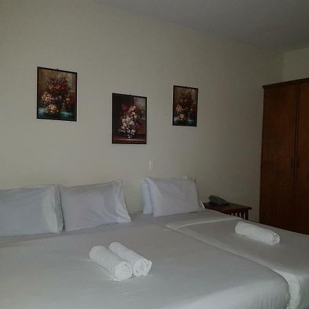 Joyful Island Hostel - Cebu City Dış mekan fotoğraf