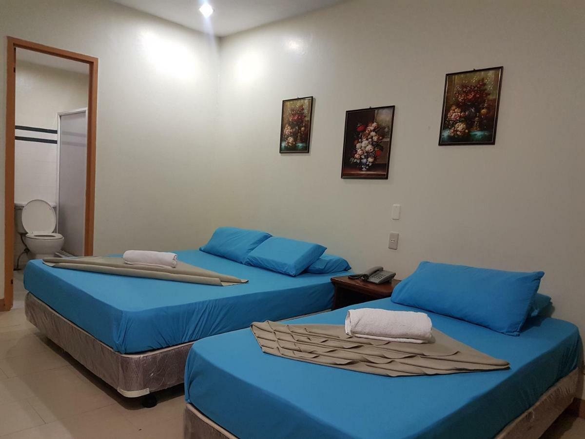Joyful Island Hostel - Cebu City Dış mekan fotoğraf